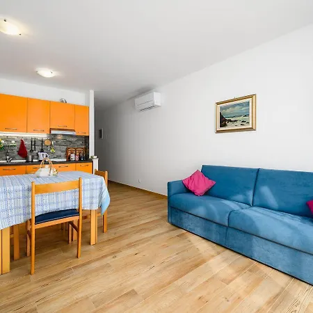Cozy Nur 280 Meter Zum Mit Garten, Klima, Wifi Daire