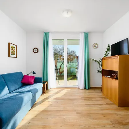 Cozy Nur 280 Meter Zum Mit Garten, Klima, Wifi